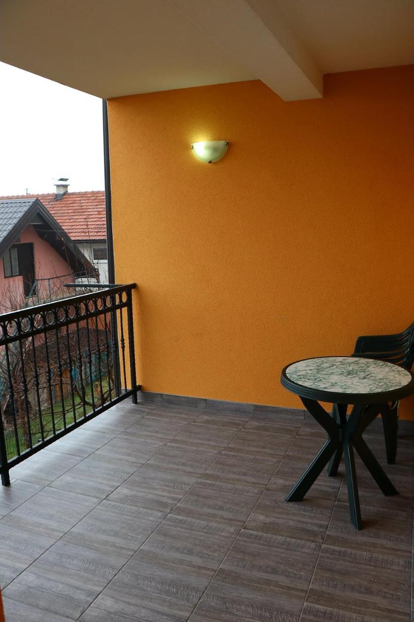 Apartment Benjo Sarajevo Bagian luar foto
